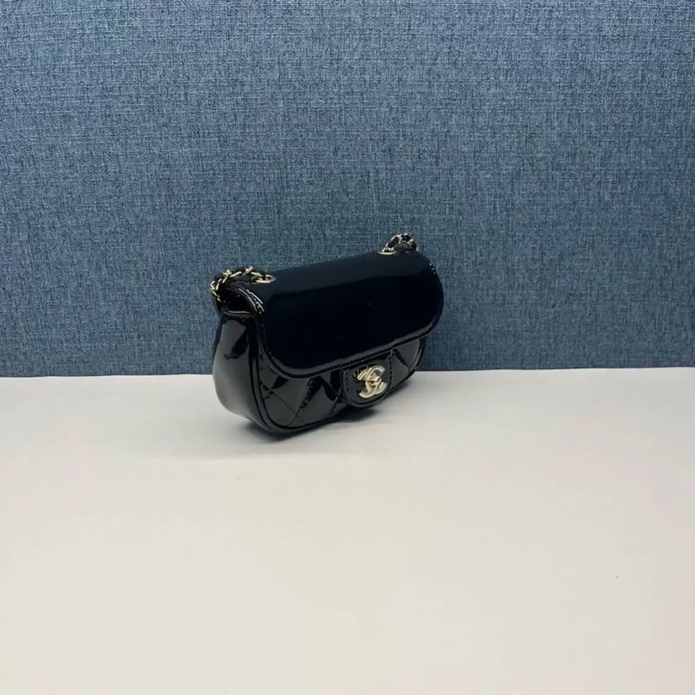 Chanel Women Pre-Loved Bag Brand New Condition